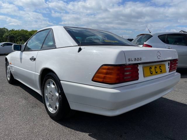 1993 Mercedes-Benz SL Series 5.0 SL500 2dr Auto -OWNED BY US FOR LAST 15 YEARS-