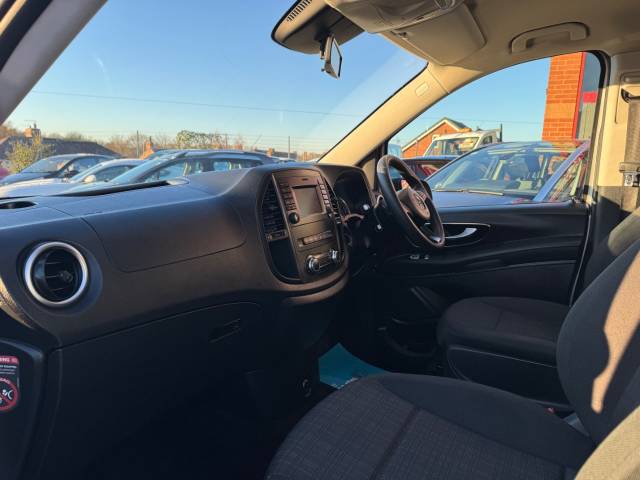 2018 Mercedes-Benz Vito 2.1 VITO 116 BLUETEC L2 TOURER S -FULL MERCEDES SERVICE HISTORY-