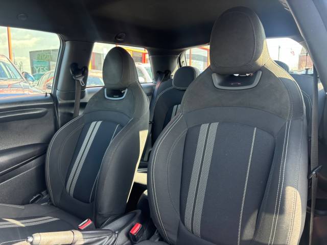 2019 Mini Hatchback 1.5 Cooper Sport II 3dr - BEAUTIFUL EXAMPLE -