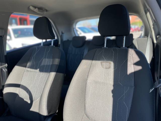 2015 Kia Picanto 1.25 2 5dr Auto -1 OWNER + FSH-