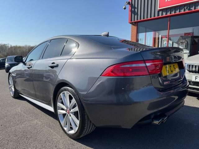 2018 Jaguar XE 2.0d [180] R-Sport 4dr Auto -FULL SERVICE HISTORY-