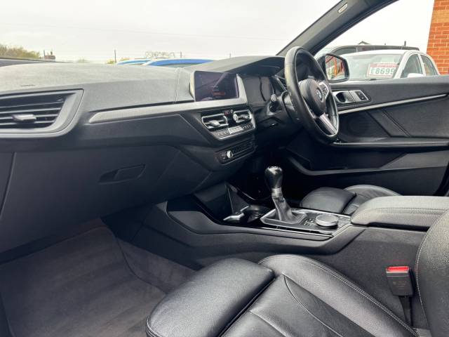 2020 BMW 1 Series 1.5 118i M Sport 5dr -FULL SERVICE HISTORY-