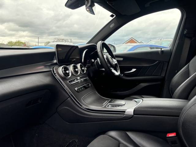 2020 Mercedes-Benz GLC 2.0 GLC 220d 4Matic AMG Line 5dr 9G-Tronic -1 OWNER + FSH-