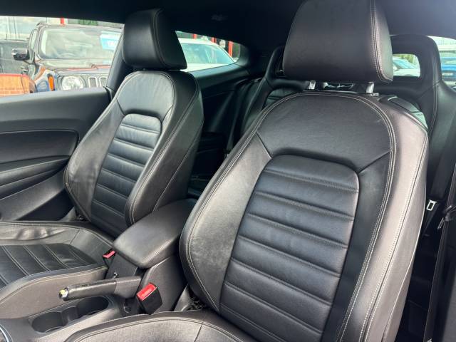 2011 Volkswagen Scirocco 2.0 TSI 210 GT 3dr [Nav/Leather] -12 SERVICES-