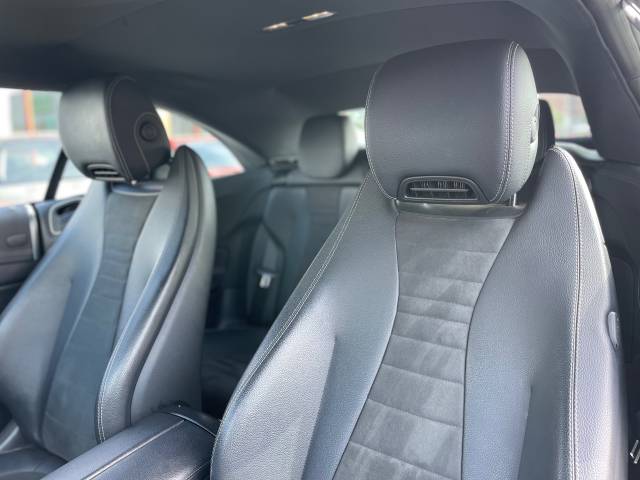 2017 Mercedes-Benz E Class 2.0 E220d AMG Line 2dr 9G-Tronic - FULL SERVICE HISTORY -