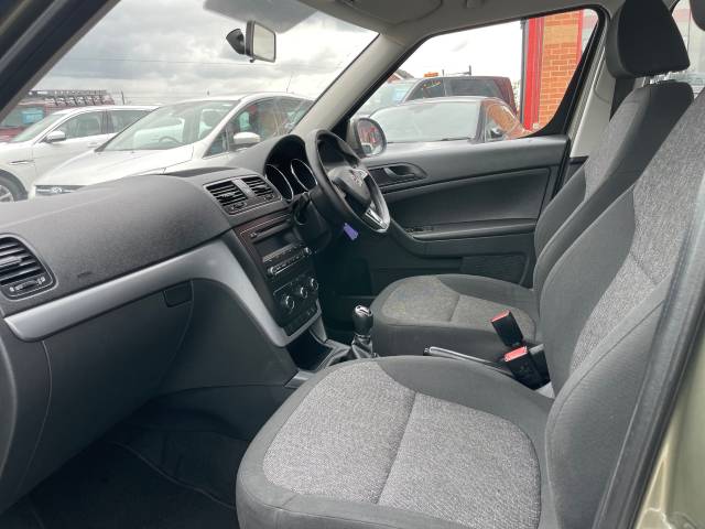 2014 Skoda Yeti 1.2 TSI S 5dr - 1 OWNER - SERVICE HISTORY -