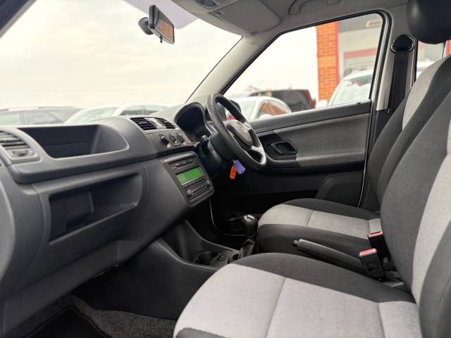 2013 Skoda Fabia 1.2 12V 60 S 5dr -FULL SERVICE HISTORY-