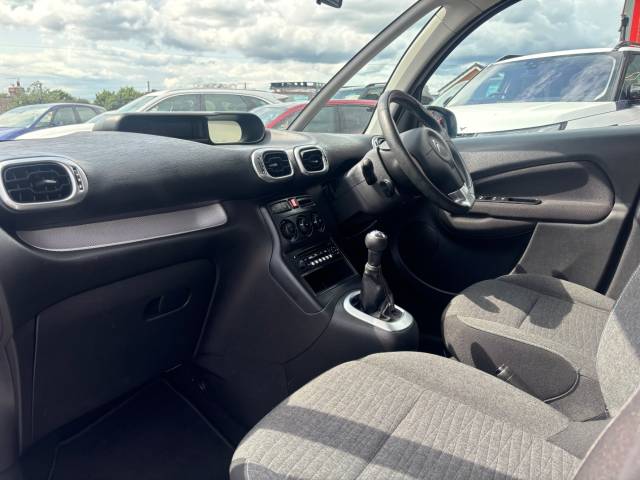 2016 Citroen C3 Picasso 1.6 BlueHDi Edition 5dr -FULL SERVICE HSITORY-
