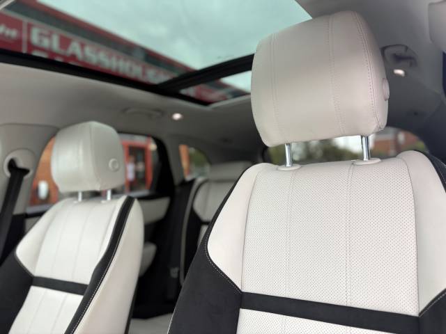2017 Land Rover Range Rover Velar 2.0 D240 R-Dynamic SE 5dr Auto -FULL SERVICE HISTORY-
