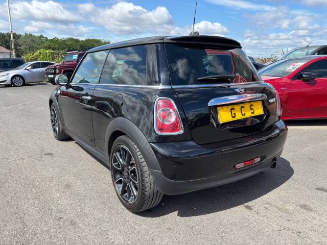 2013 Mini Hatchback 1.6 Cooper Bayswater 3dr -1 OWNER + FULL SERVICE HISTORY-
