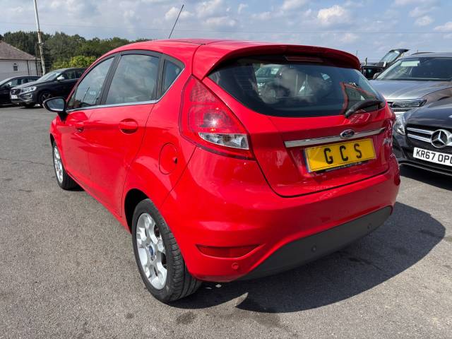 2012 Ford Fiesta 1.4 Zetec 5dr Auto -12 SERVICES-