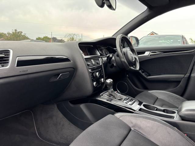 2012 Audi A4 2.0 TDI 177 Black Edition 4dr -1 OWNER-