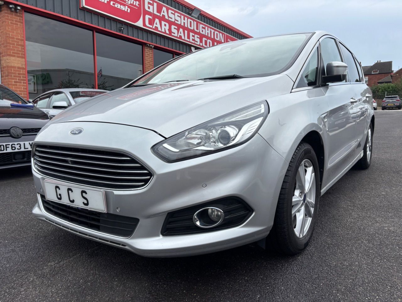 2015 Ford S-MAX