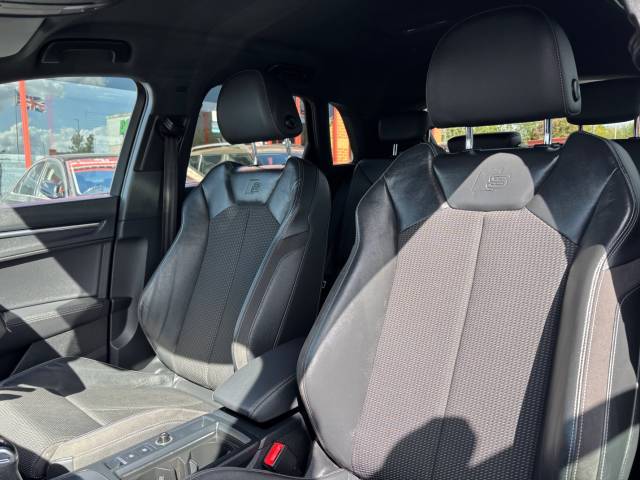 2019 Audi Q3 2.0 35 TDI S Line 5dr S Tronic -1 FORMER KEEPER-