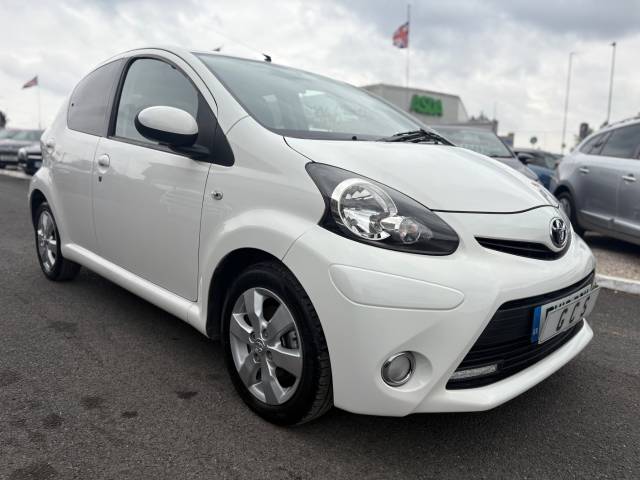2013 Toyota Aygo 1.0 VVT-i Fire 5dr -1 FORMER KEEPER- FSH -