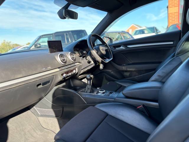 2016 Audi A3 1.6 TDI S Line 3dr
