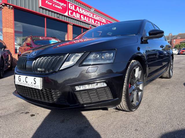 Skoda Octavia 2.0 TSI 245 vRS 5dr DSG [Black Pack] - FSH - Hatchback Petrol Black