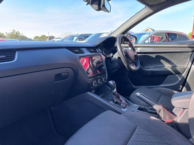 2018 Skoda Octavia 2.0 TSI 245 vRS 5dr DSG [Black Pack] - FSH -