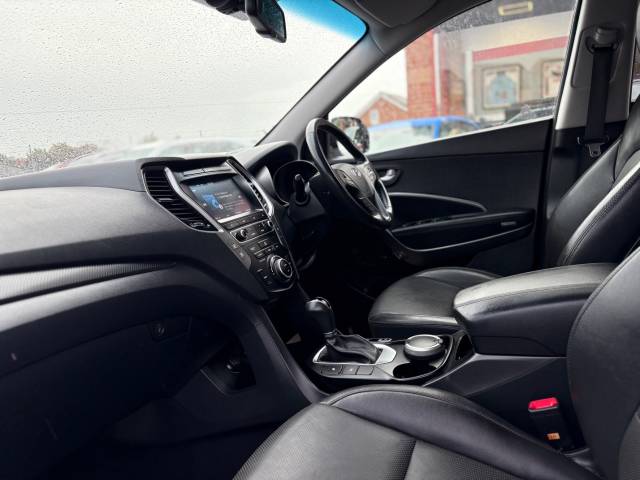 2018 Hyundai Santa Fe 2.2 CRDi Blue Drive Premium 5dr Auto [5 Seats] - FSH - ONE OWNER -