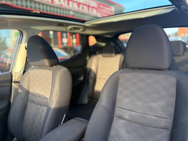 2014 Nissan Qashqai 1.5 dCi Acenta Premium 5dr