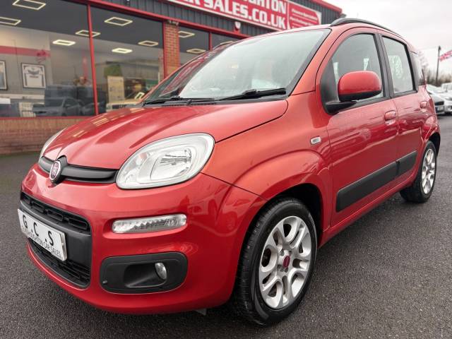 Fiat Panda 1.2 Lounge 5dr -TIMING BELT CHANGED- Hatchback Petrol Red