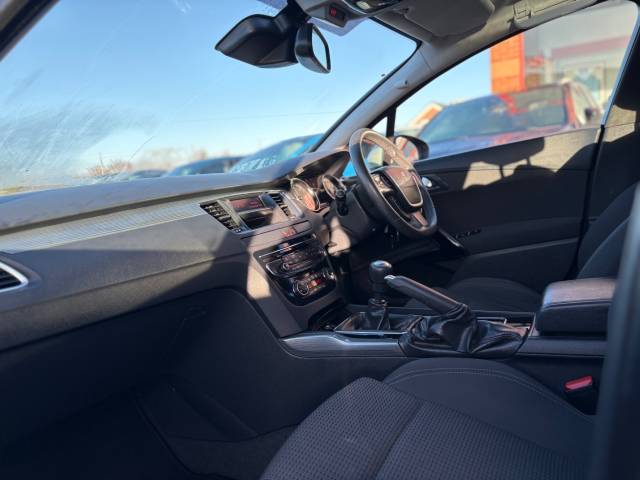 2012 Peugeot 508 2.0 HDi 140 Active 5dr -11 PEUGEOT SERVICES-