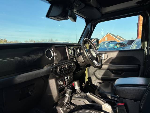 2022 Jeep Wrangler 2.0 GME Overland 4dr Auto8 -1 OWNER + FSH-