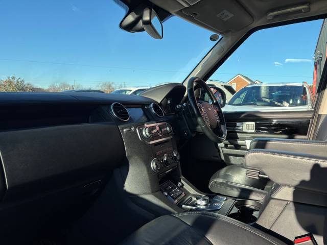 2016 Land Rover Discovery 4 3.0 SDV6 Landmark 5dr Auto - FSH -