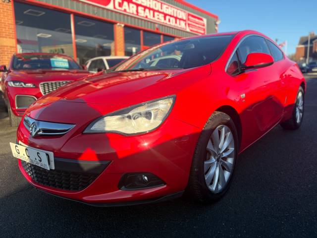 Vauxhall Astra GTC 2.0 CDTi 16V SRi 3dr -1 FORMER KEEPER + FSH- Hatchback Diesel Red
