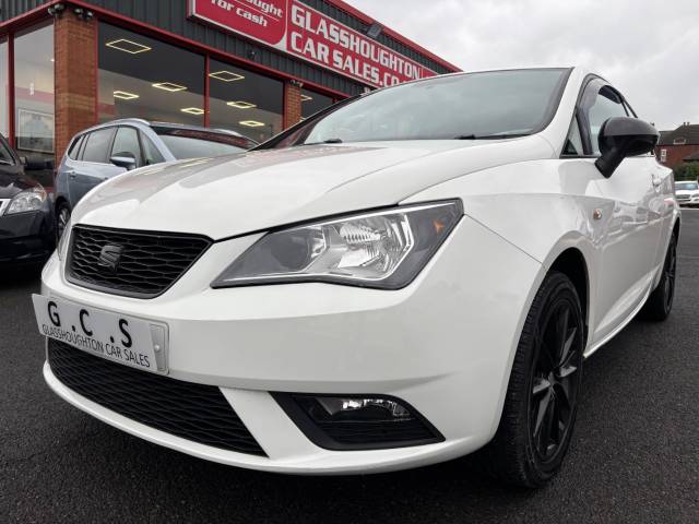 SEAT Ibiza 1.4 Toca 3dr Hatchback Petrol White