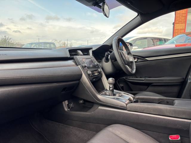 2017 Honda Civic 1.0 VTEC Turbo SE 5dr - FSH - 1 OWNER -