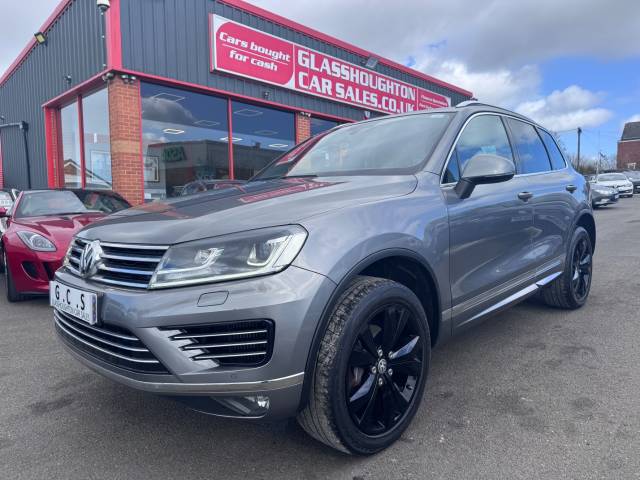 Volkswagen Touareg 3.0 V6 TDI BlueMotion Tech 262 R-Line 5dr Tip Auto -FSH- Estate Diesel Grey