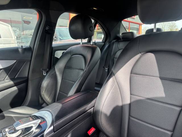 2014 Mercedes-Benz C Class 2.1 C250 BlueTEC AMG Line 4dr Auto -11 SERVICES-