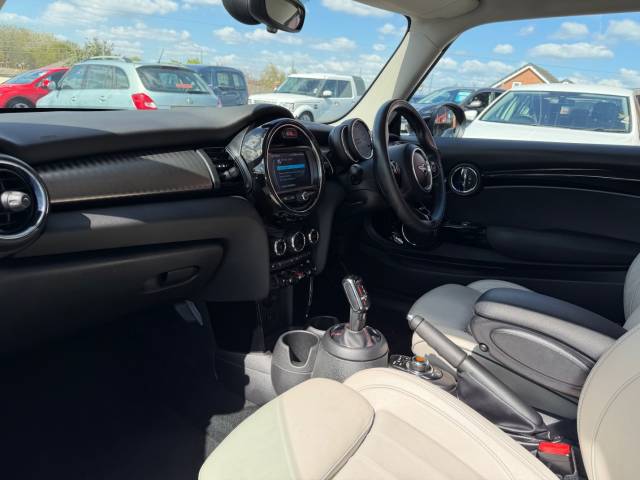 2019 Mini Hatchback 2.0 Cooper S Exclusive II 3dr Auto