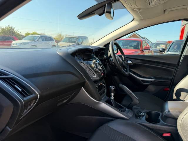 2012 Ford Focus 2.0 TDCi 163 Titanium X 5dr -1 OWNER + FSH-