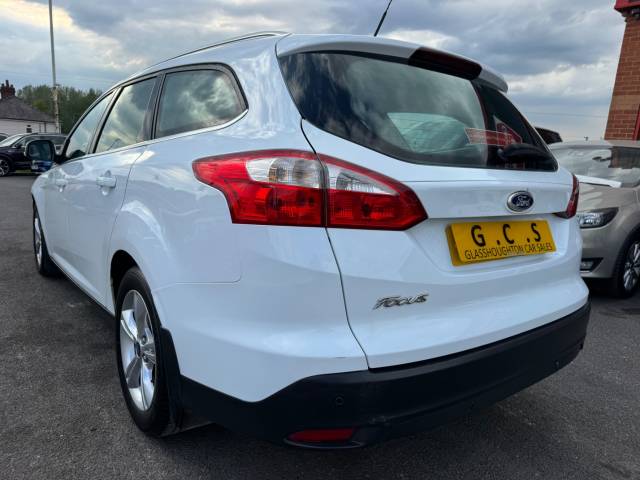 2013 Ford Focus 1.6 Zetec 5dr -APRIL 2027 MOT-