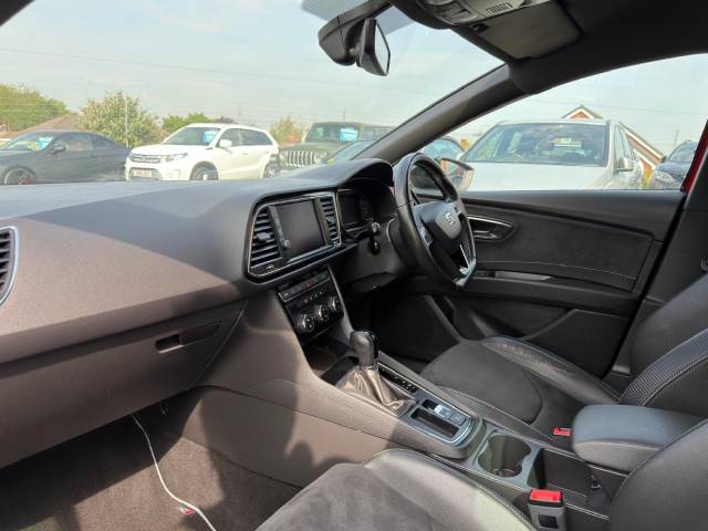 2019 SEAT Leon 2.0 TSI Cupra 300 [EZ] 5dr DSG 4Drive