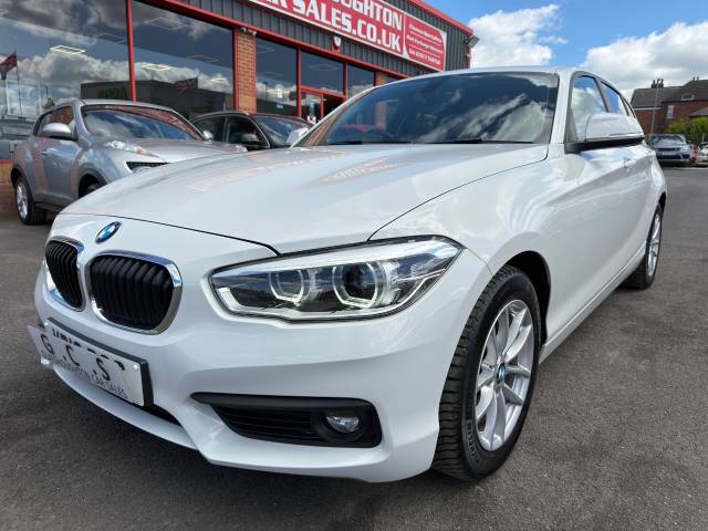 BMW 1 Series 1.5 116d SE Business 5dr [Nav/Servotronic] Hatchback Diesel White
