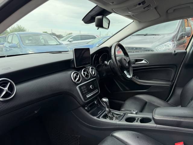2015 Mercedes-Benz A Class 2.1 A200d Sport Executive 5dr -FULL MERC HISTORY-