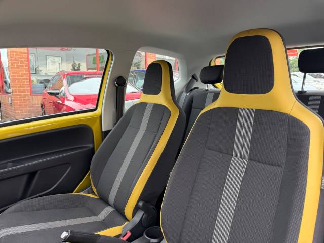 2017 Volkswagen Up 1.0 High Up 3dr - FULL SERVICE HISTORY - TIMING BELT REPLACED -