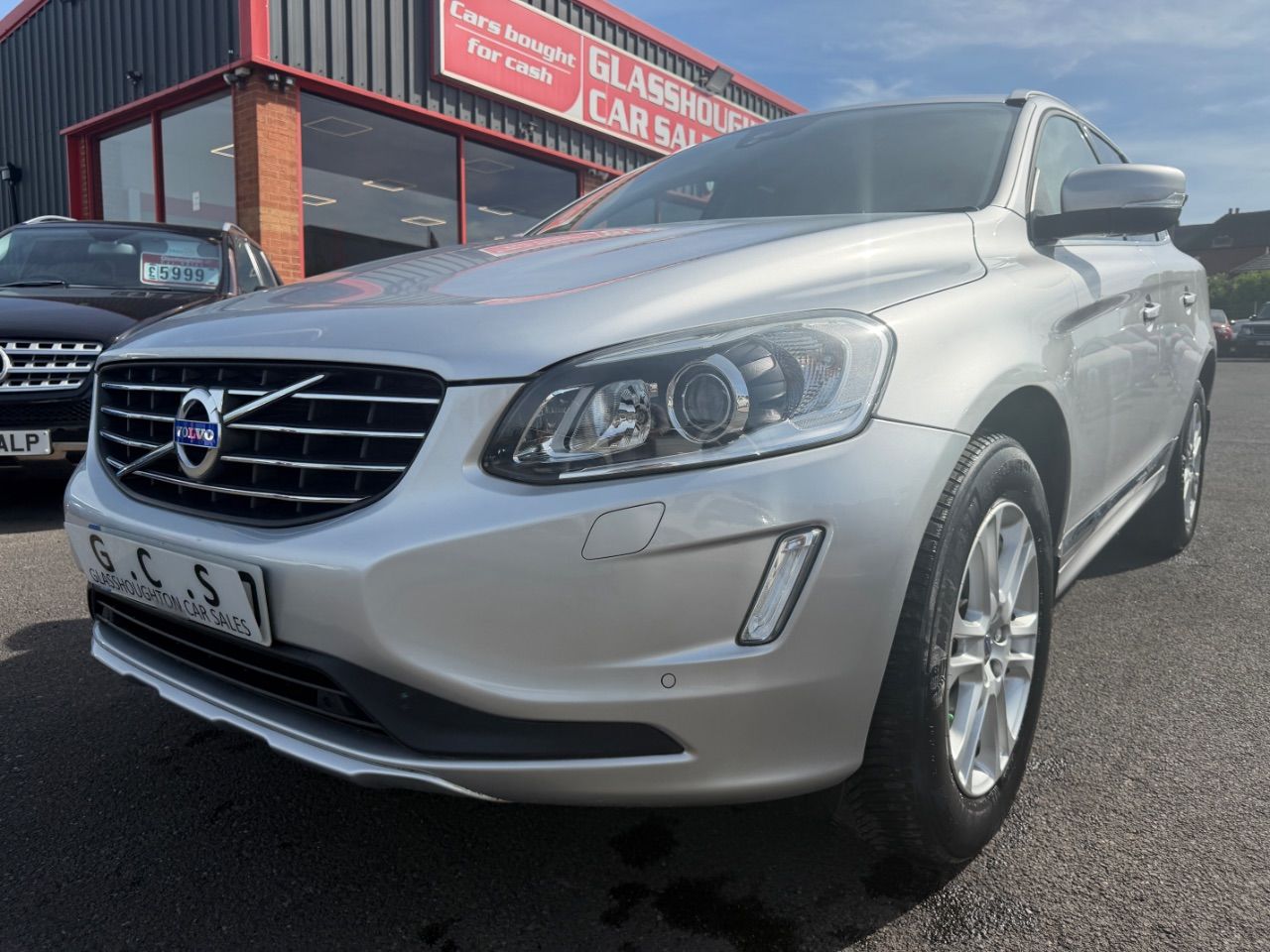 2015 Volvo XC60