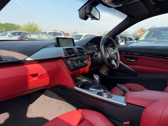 2016 BMW 4 Series 3.0 435d xDrive M Sport 2dr Auto [Professional Media] - SUNROOF -