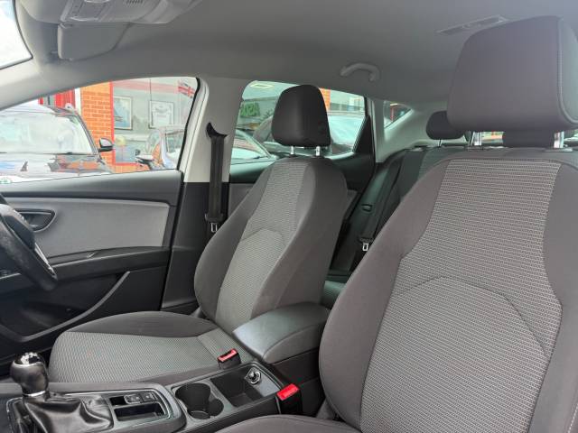 2017 SEAT Leon 1.2 TSI SE Dynamic Technology 5dr - FSH -
