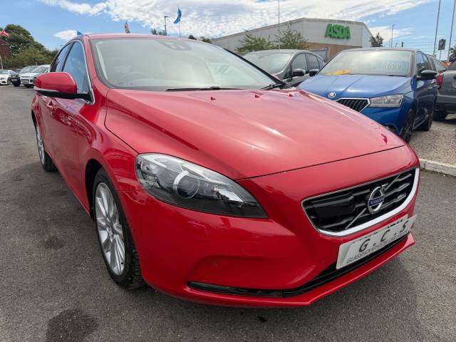 2013 Volvo V40 2.0 D3 SE Lux Nav 5dr Geartronic -FULL SERVICE HISTORY-