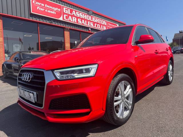 Audi Q3 1.4T FSI S Line Edition 5dr - FSH - Estate Petrol Red