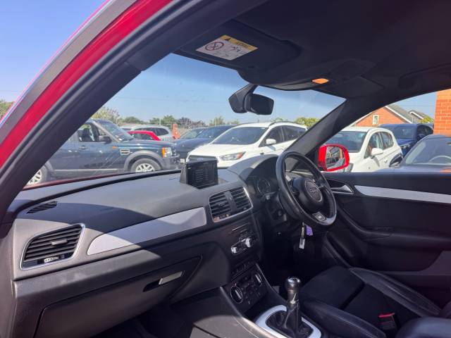 2017 Audi Q3 1.4T FSI S Line Edition 5dr - FSH -