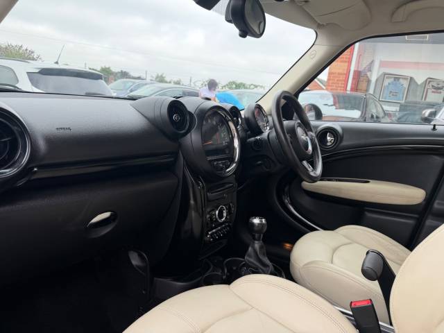 2015 Mini Countryman 1.6 Cooper S 190 5dr -FSH + TIMING CHAIN-