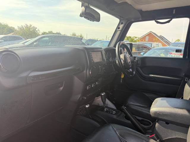 2015 Jeep Wrangler 2.8 CRD Black Edition 4dr Auto