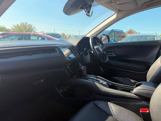 2017 Honda HR-V 1.5 i-VTEC EX CVT 5dr -FULL SERVICE HISTORY-