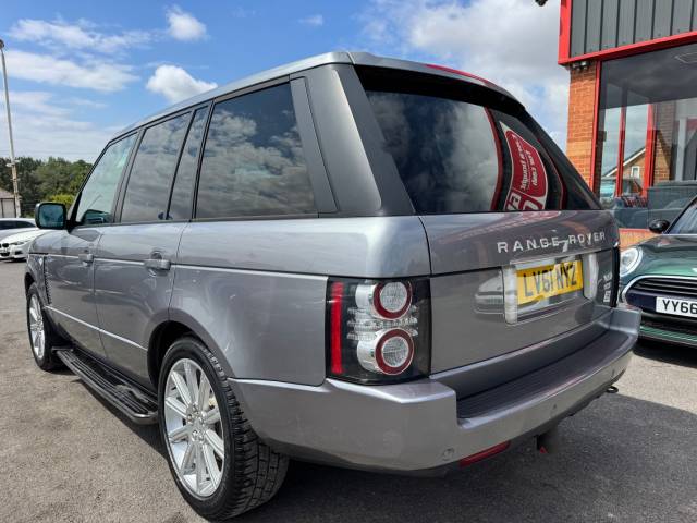 2011 Land Rover Range Rover 4.4 TDV8 Vogue 4dr Auto